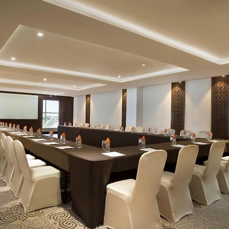 Four Points By Sheraton Makassar Eksteriør bilde