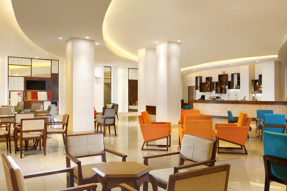 Four Points By Sheraton Makassar Eksteriør bilde