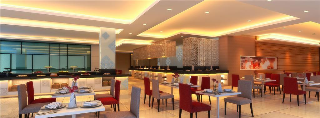 Four Points By Sheraton Makassar Eksteriør bilde