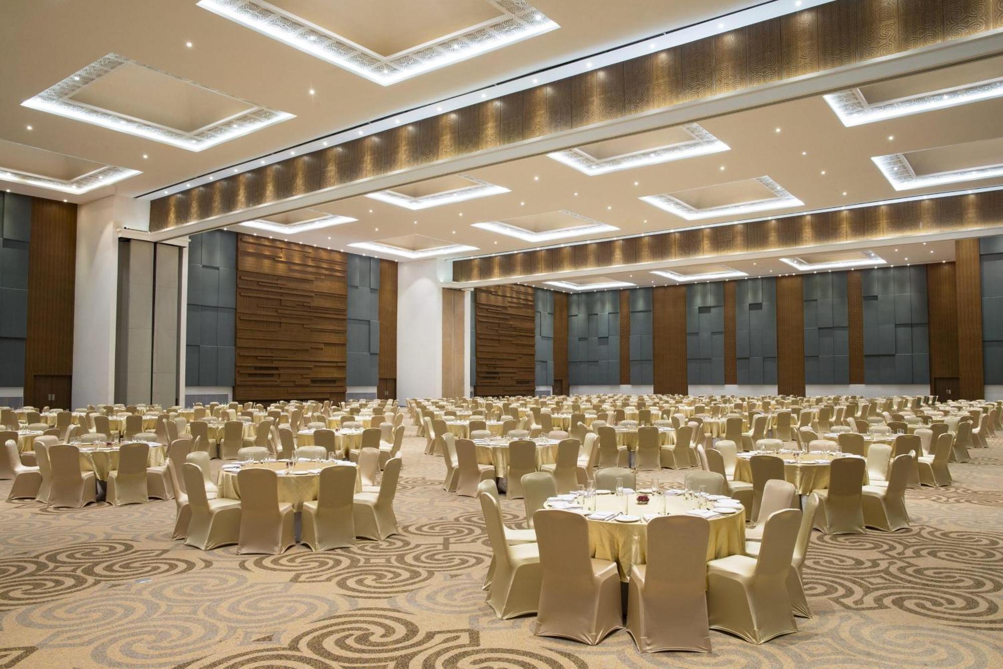 Four Points By Sheraton Makassar Eksteriør bilde