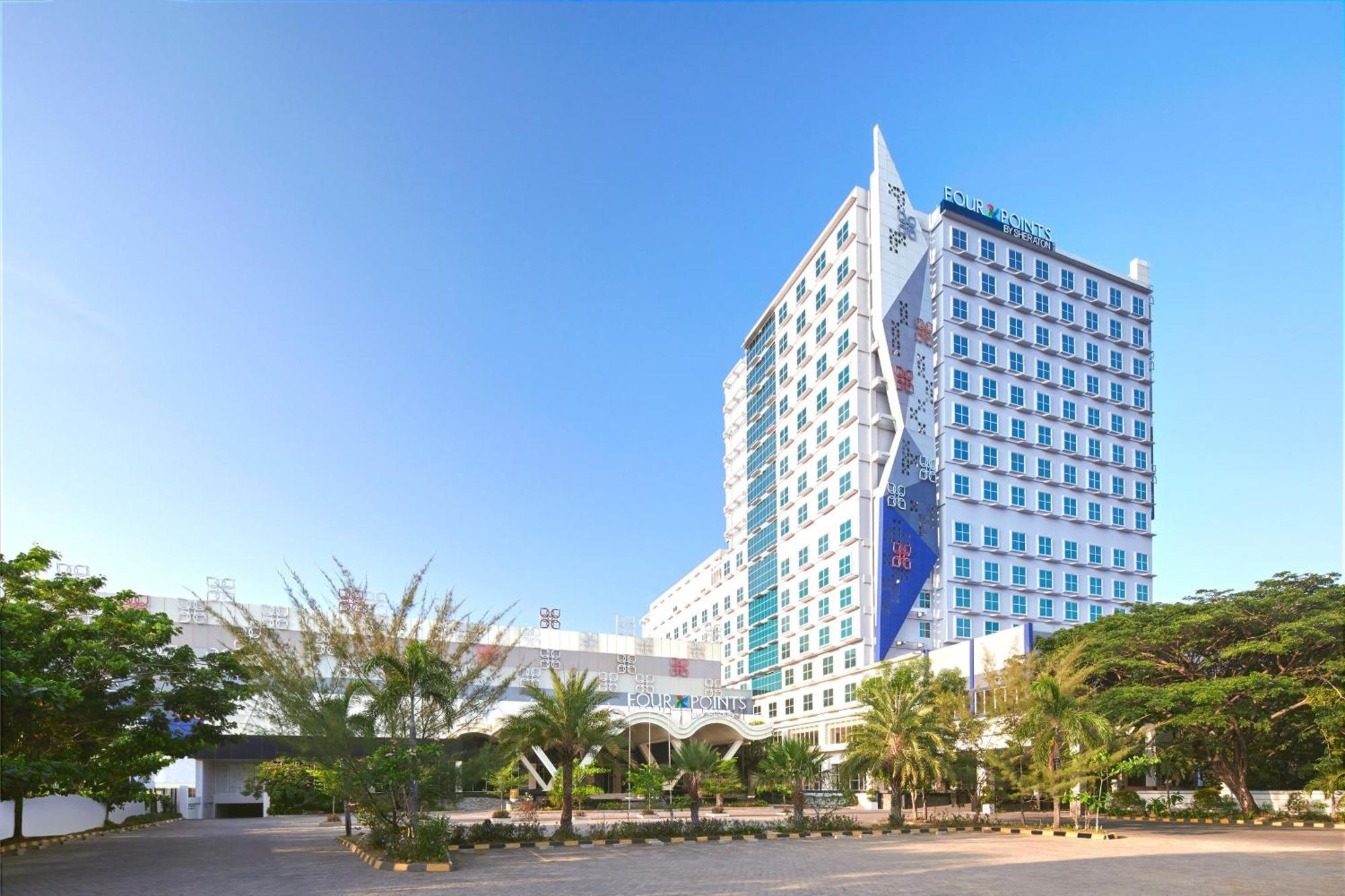 Four Points By Sheraton Makassar Eksteriør bilde